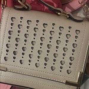 Elegant Cream Heart Cutout Women's Bag